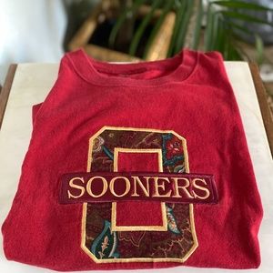 RED Sooners Tee